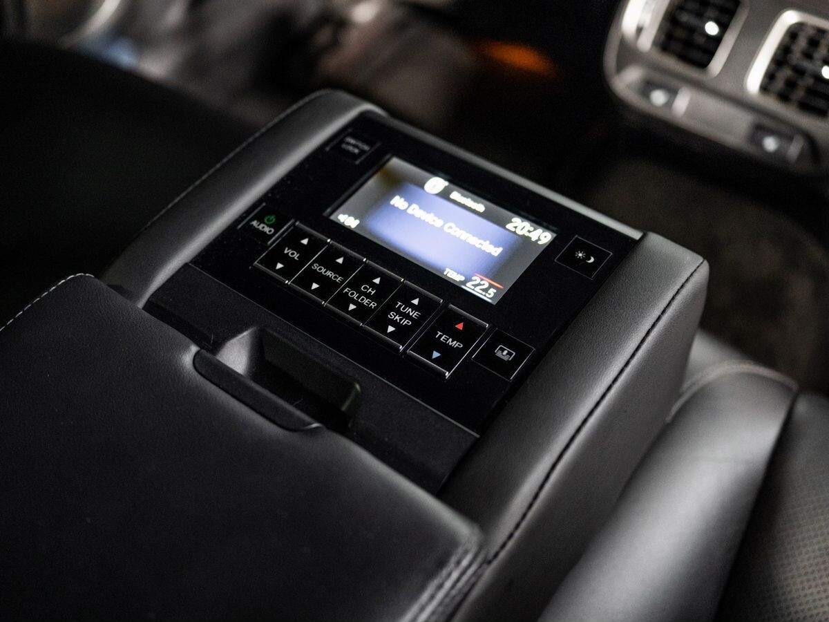 Honda Legend 2016 - фото автомобиля