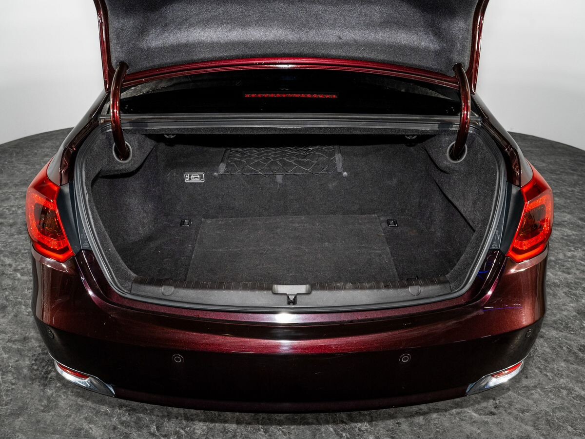 Honda Legend 2016 - фото автомобиля