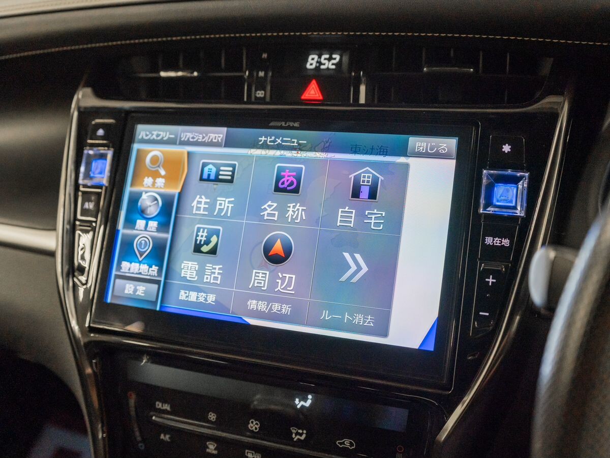 Toyota Harrier 2018 - фото автомобиля