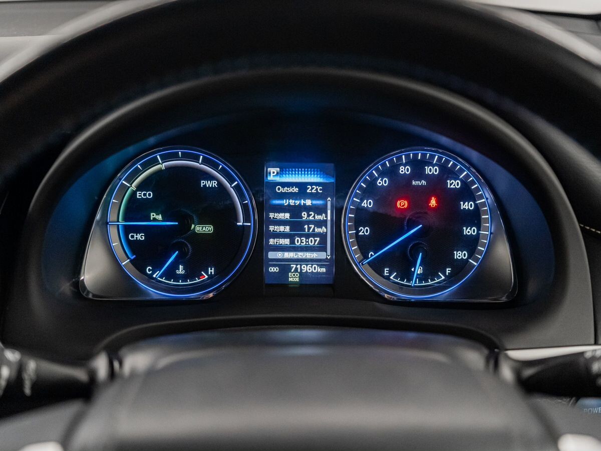 Toyota Harrier 2018 - фото автомобиля