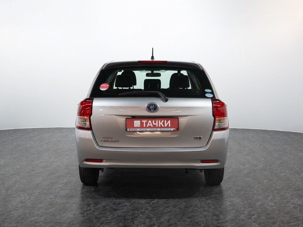 Toyota Corolla 2014 - фото автомобиля