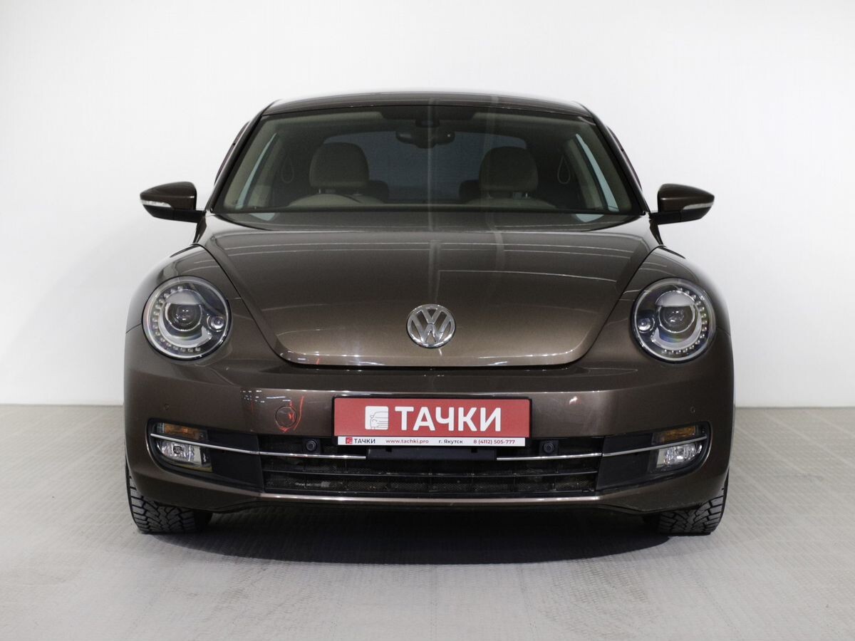 Volkswagen Beetle 2015 - фото автомобиля