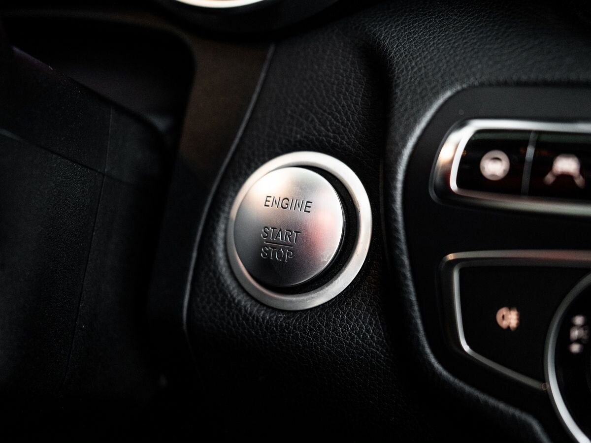 Mercedes-Benz C-Класс 2014 - фото автомобиля