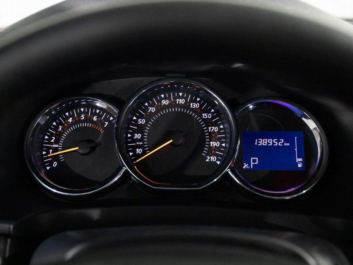 Renault Sandero 2018 - фото автомобиля