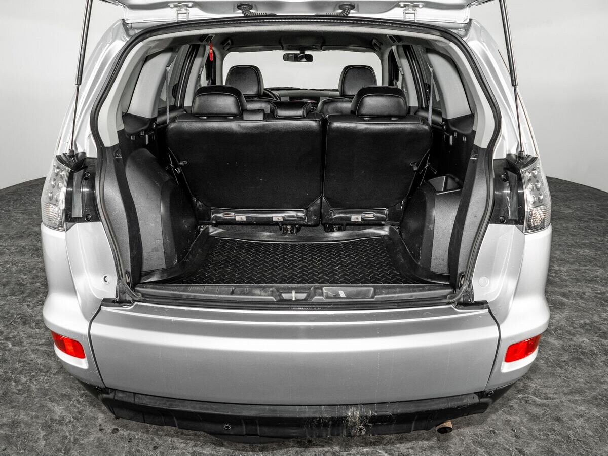 Mitsubishi Outlander 2011 - фото автомобиля