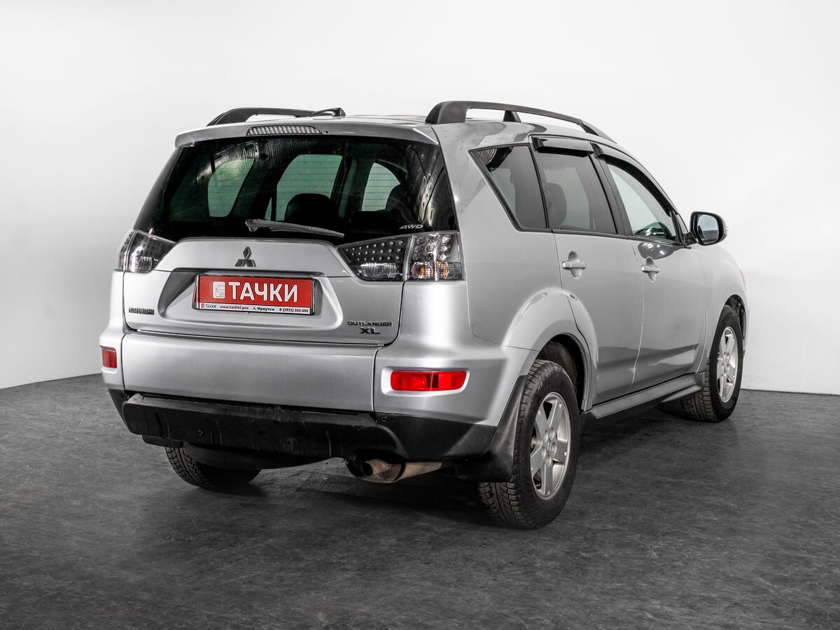 Mitsubishi Outlander 2011 - фото автомобиля