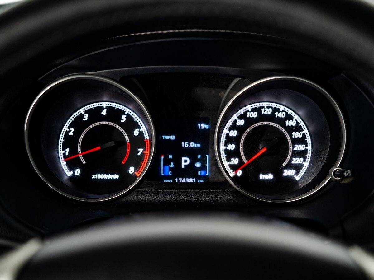 Mitsubishi Outlander 2011 - фото автомобиля