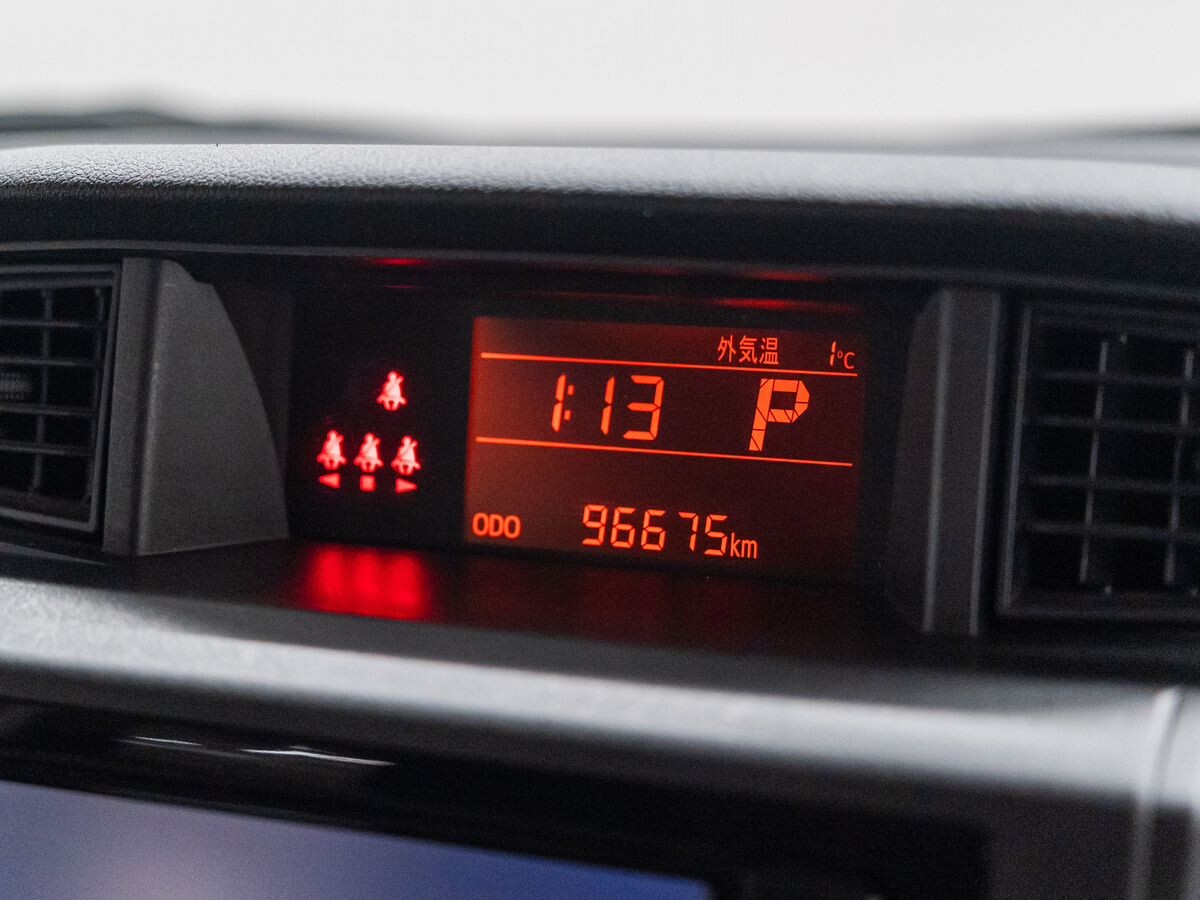 Toyota Roomy 2017 - фото автомобиля