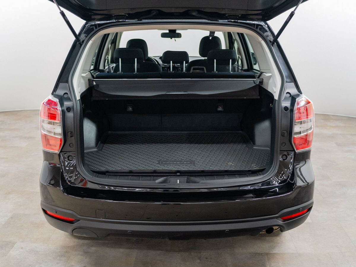 Subaru Forester 2013 - фото автомобиля