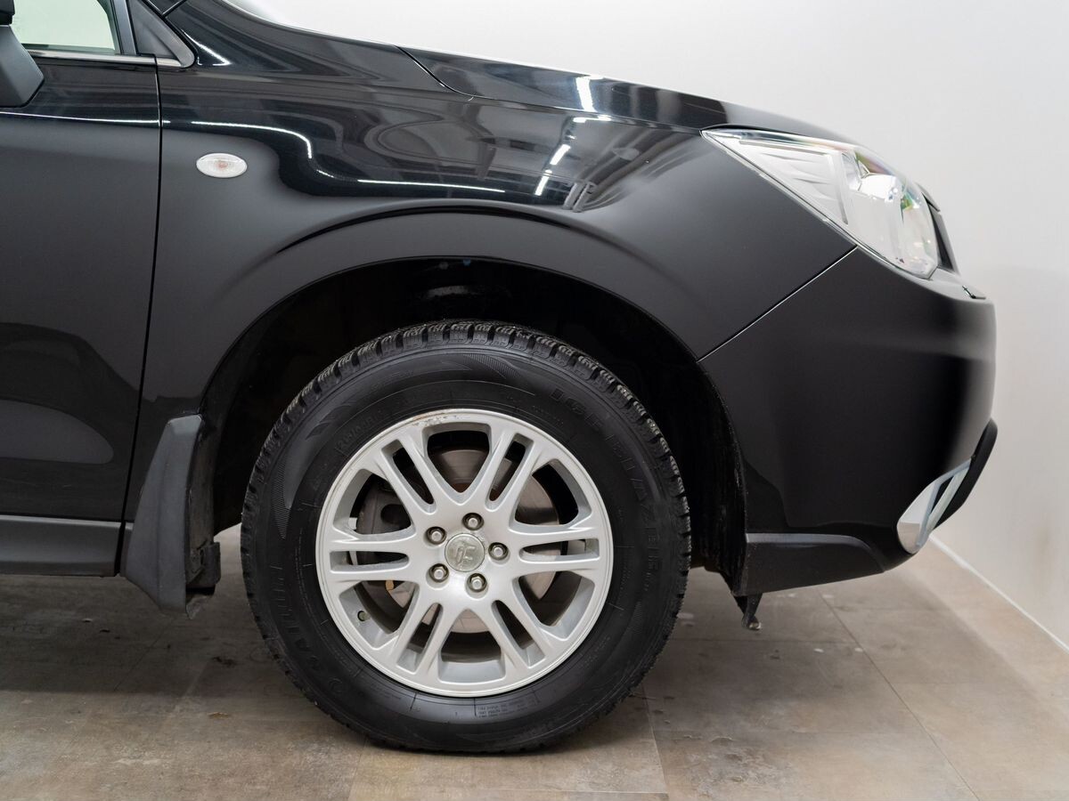 Subaru Forester 2013 - фото автомобиля