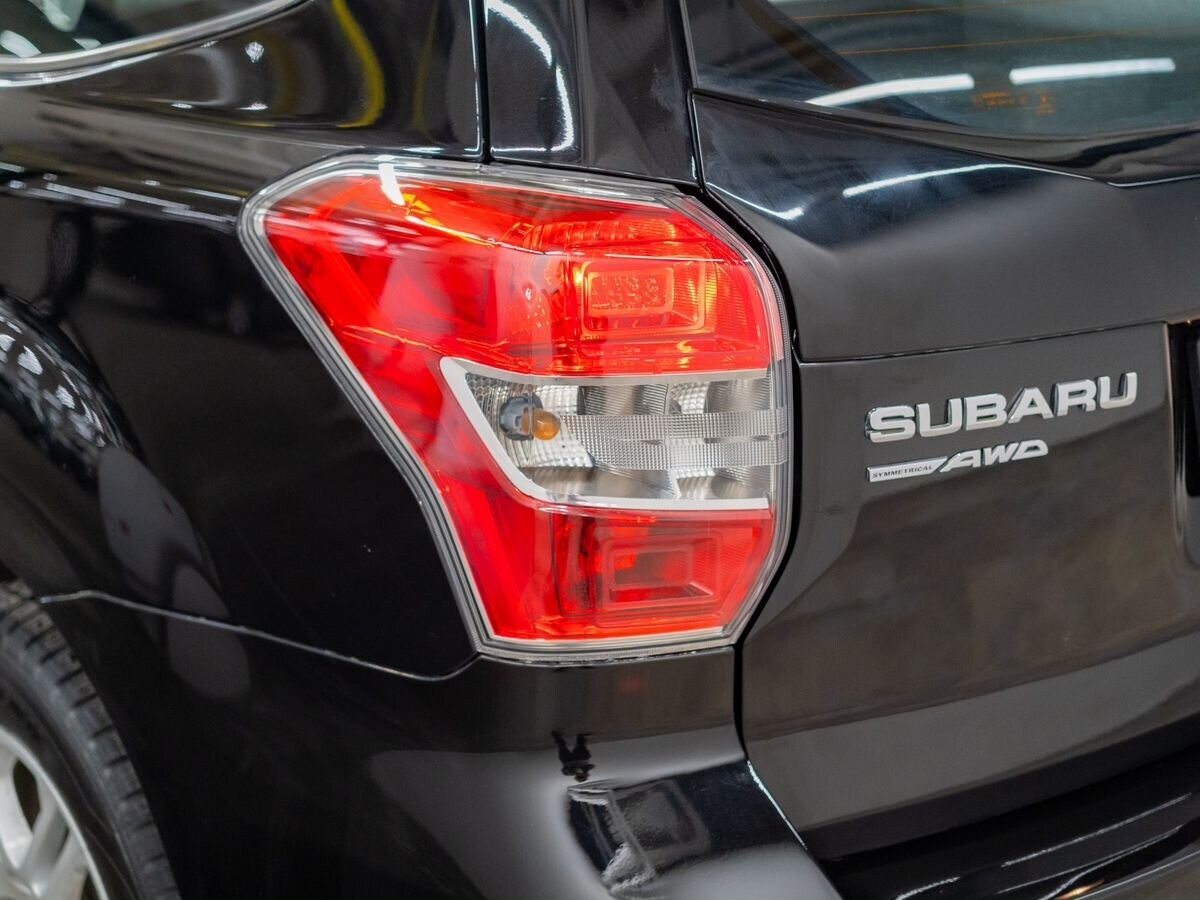 Subaru Forester 2013 - фото автомобиля