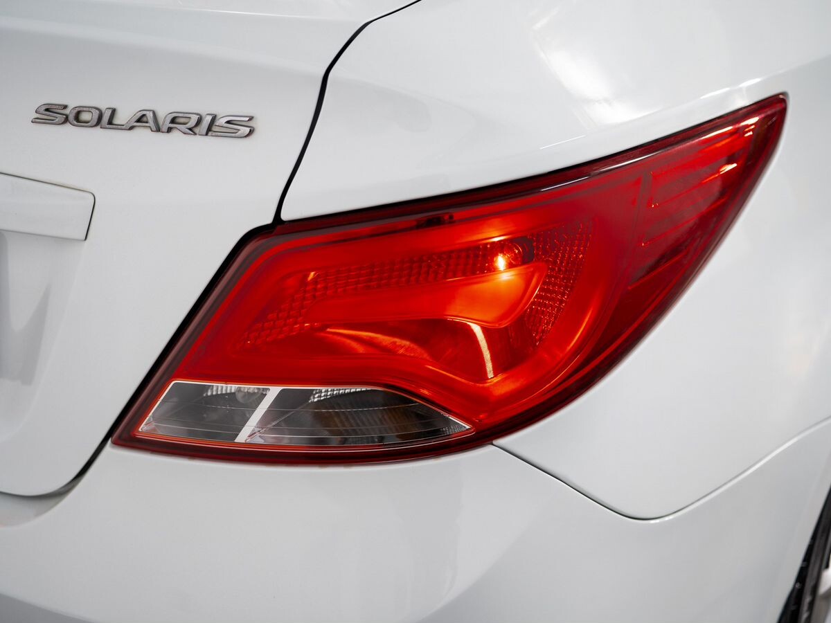 Hyundai Solaris 2015 - фото автомобиля