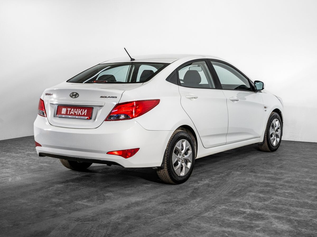 Hyundai Solaris 2015 - фото автомобиля