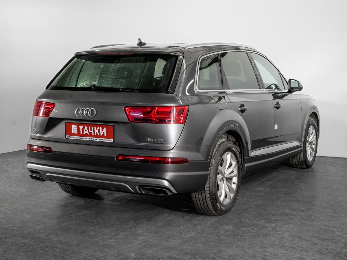 Audi Q7 2019 - фото автомобиля