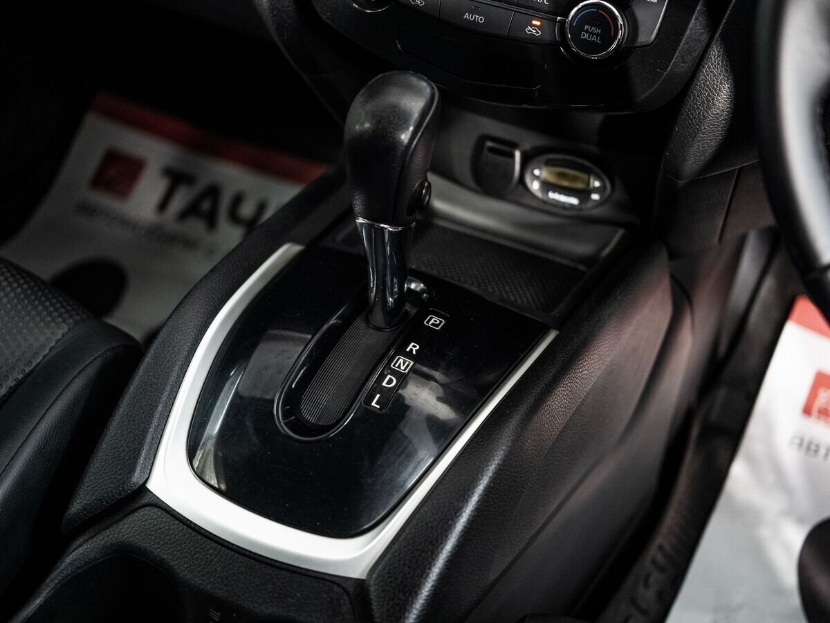 Nissan X-Trail 2014 - фото автомобиля