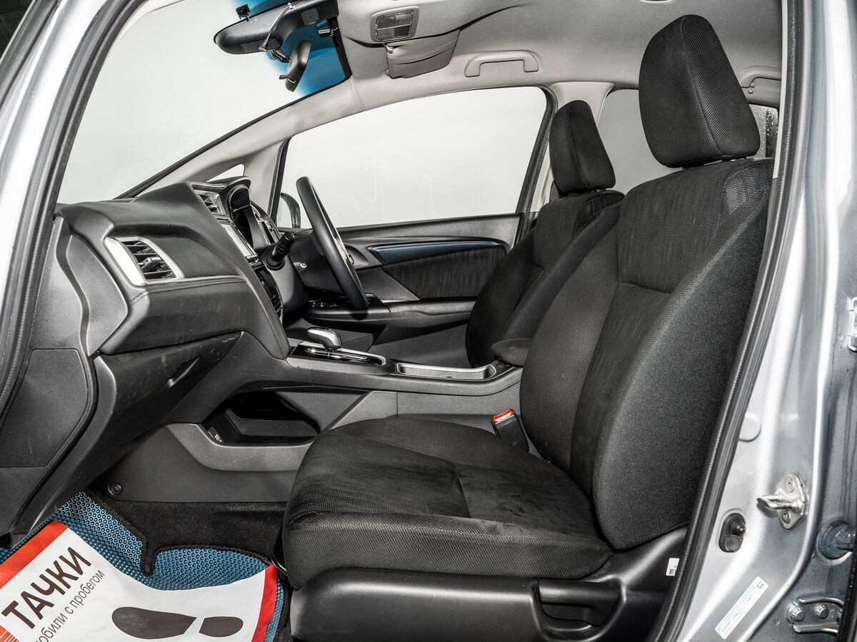 Honda Shuttle 2020 - фото автомобиля