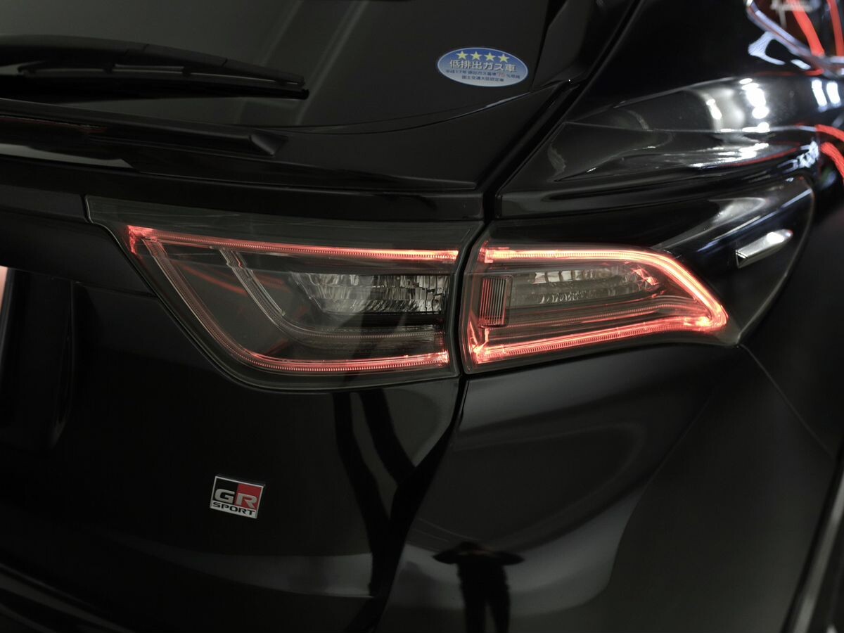 Toyota Harrier 2019 - фото автомобиля