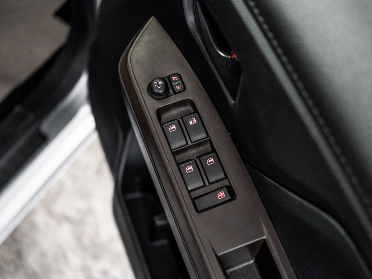 Toyota Roomy 2019 - фото автомобиля