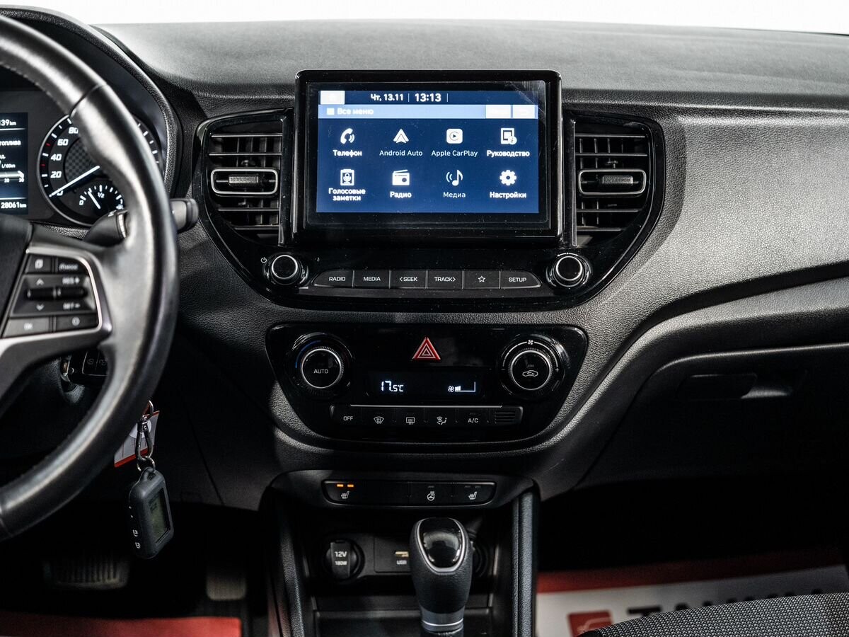 Hyundai Solaris 2021 - фото автомобиля