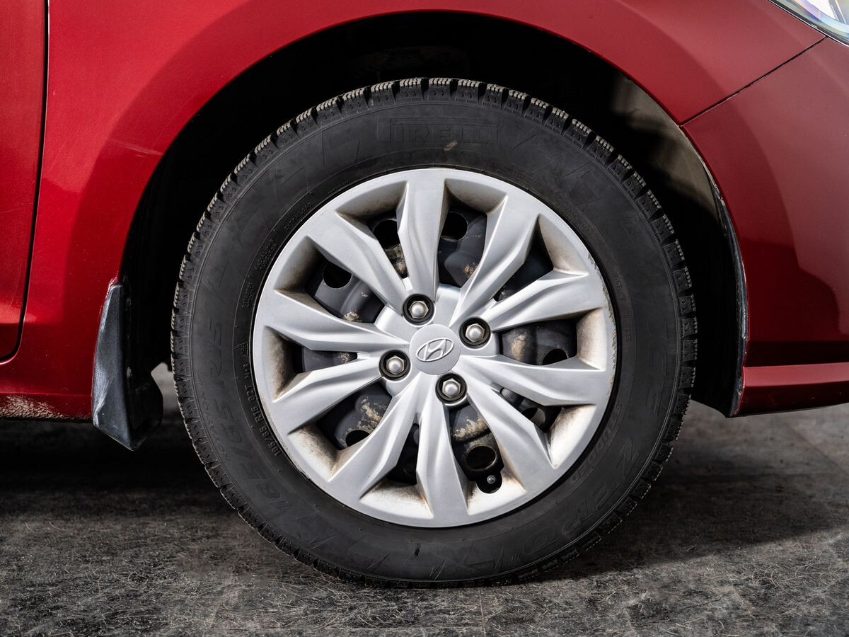 Hyundai Solaris 2021 - фото автомобиля