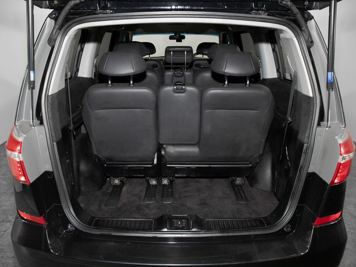 Honda Elysion 2009 - фото автомобиля