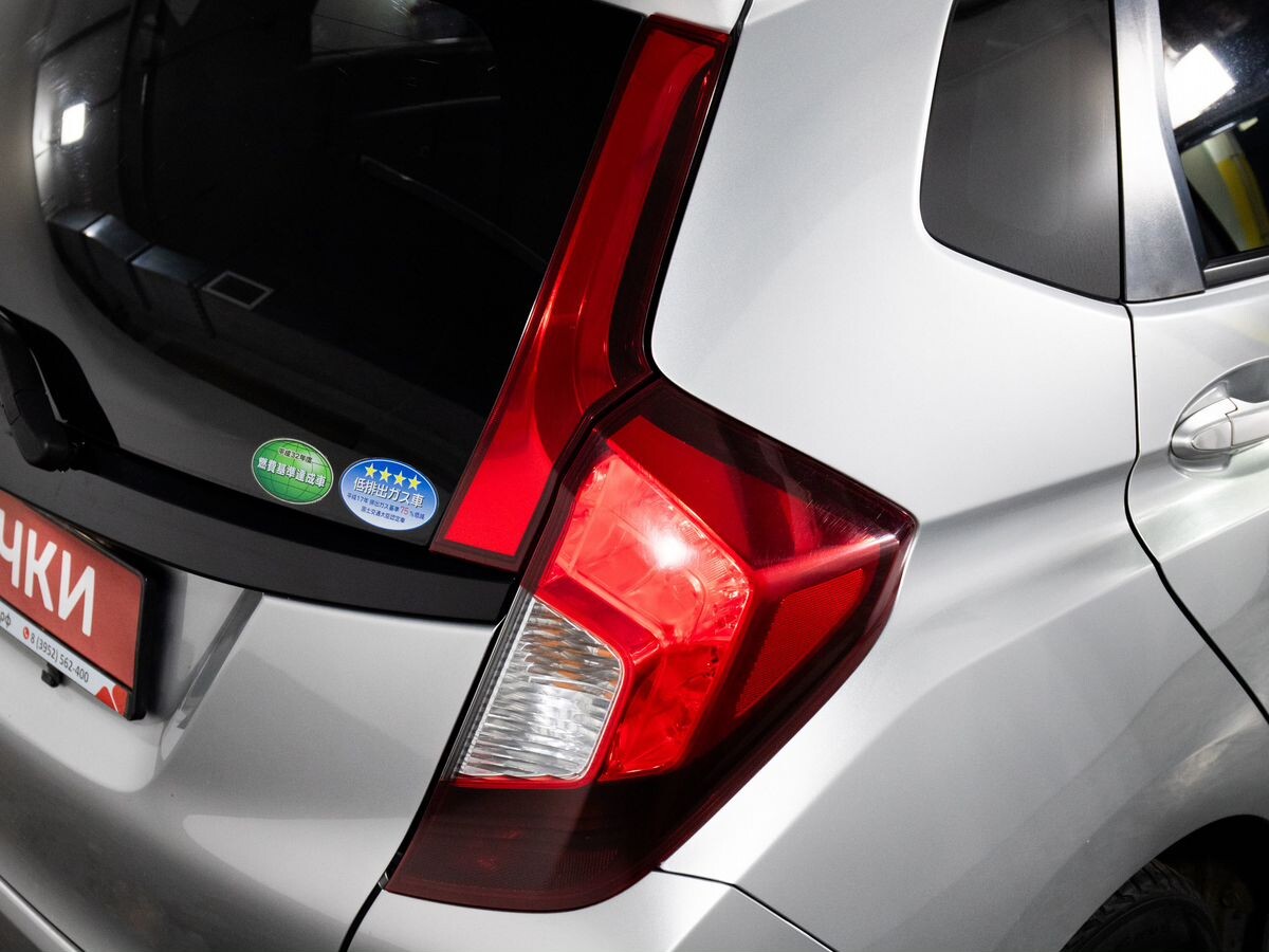 Honda Fit 2016 - фото автомобиля