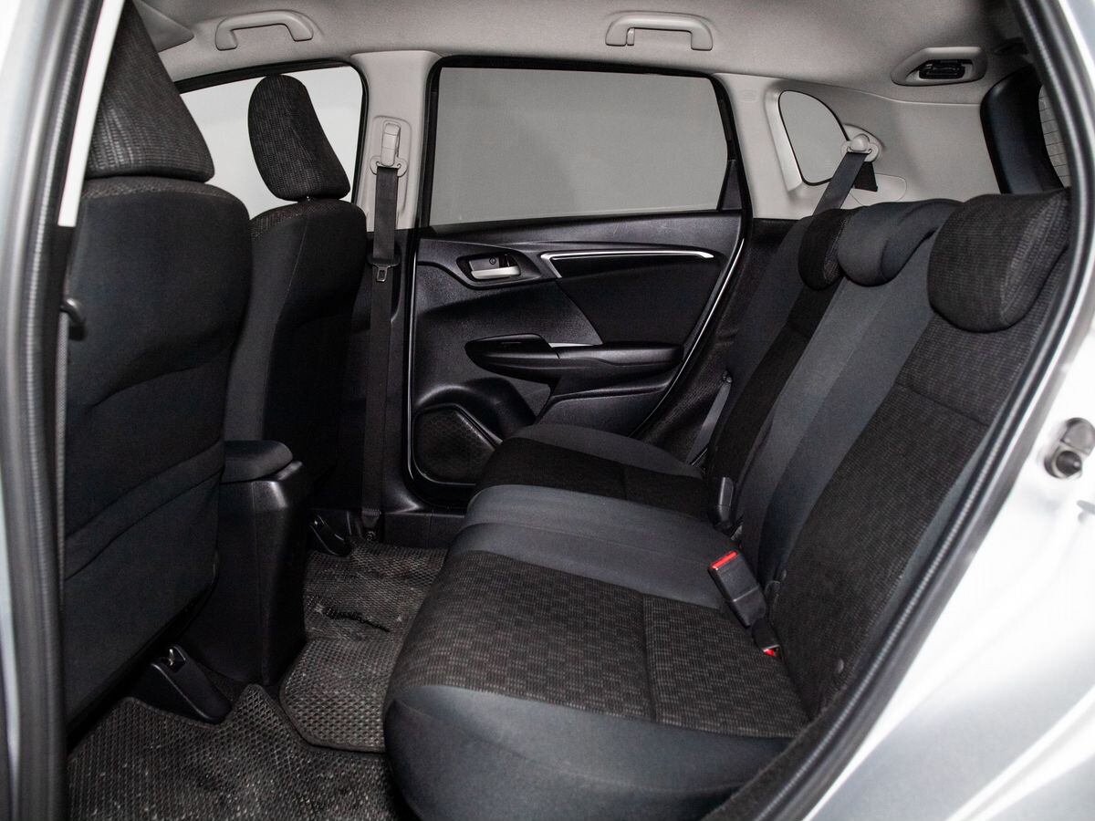 Honda Fit 2016 - фото автомобиля