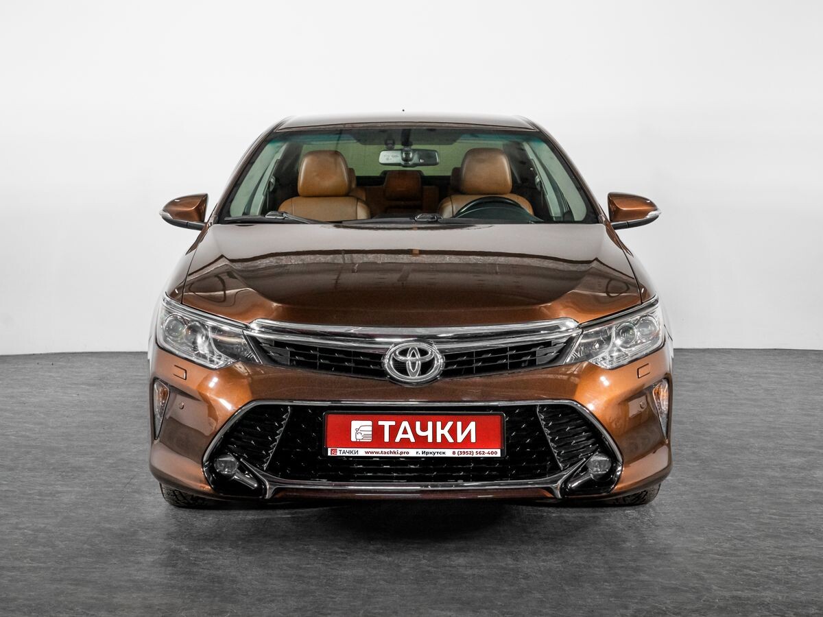 Toyota Camry 2017 - фото автомобиля