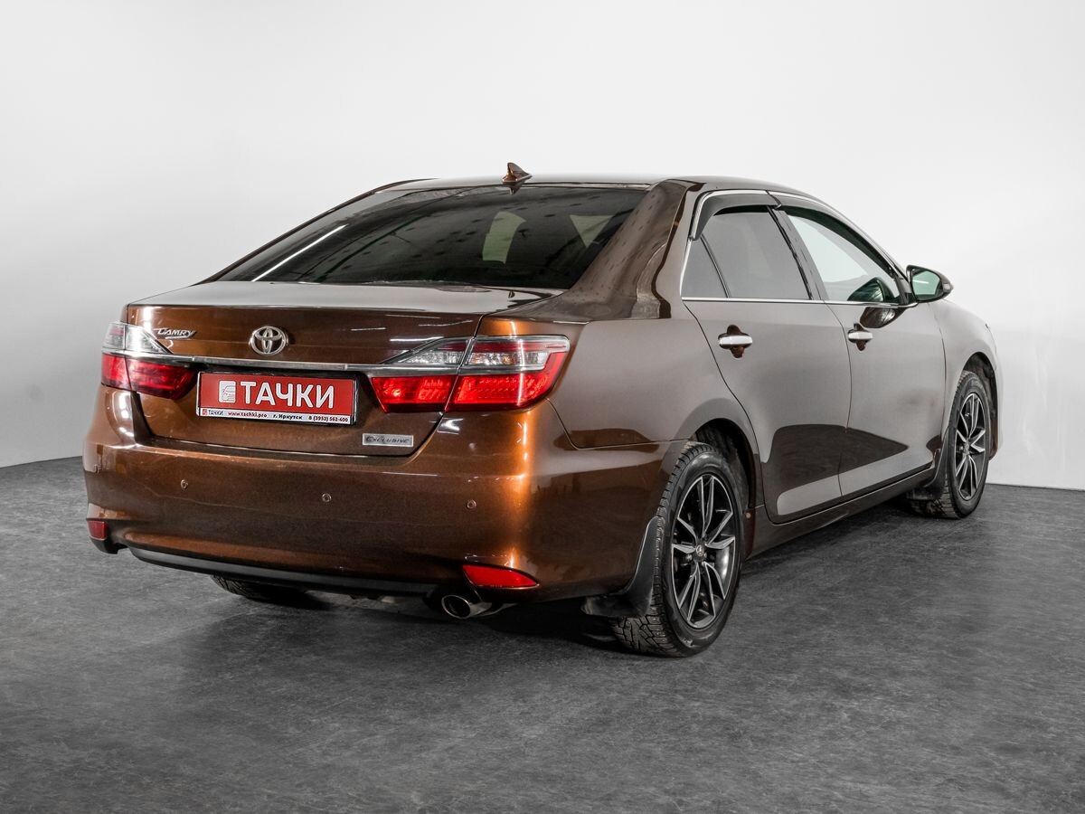 Toyota Camry 2017 - фото автомобиля