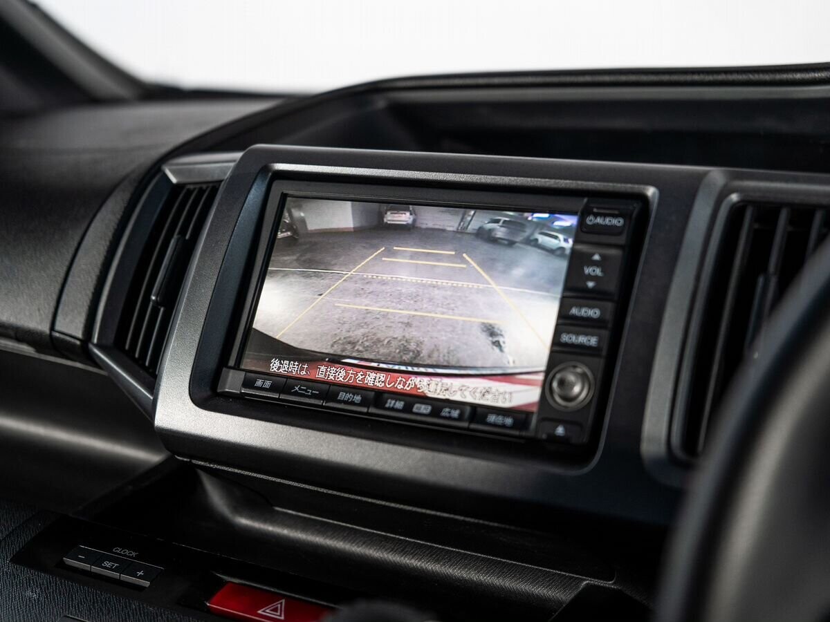 Honda Stepwgn 2010 - фото автомобиля