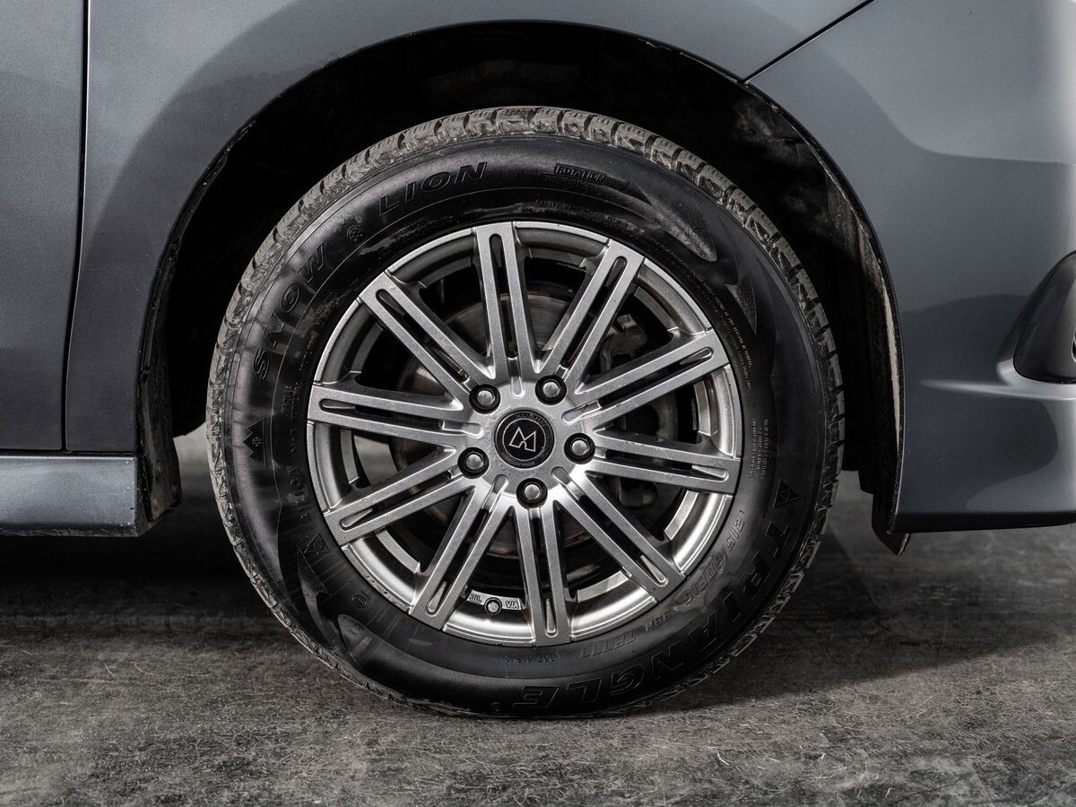 Honda Stepwgn 2010 - фото автомобиля