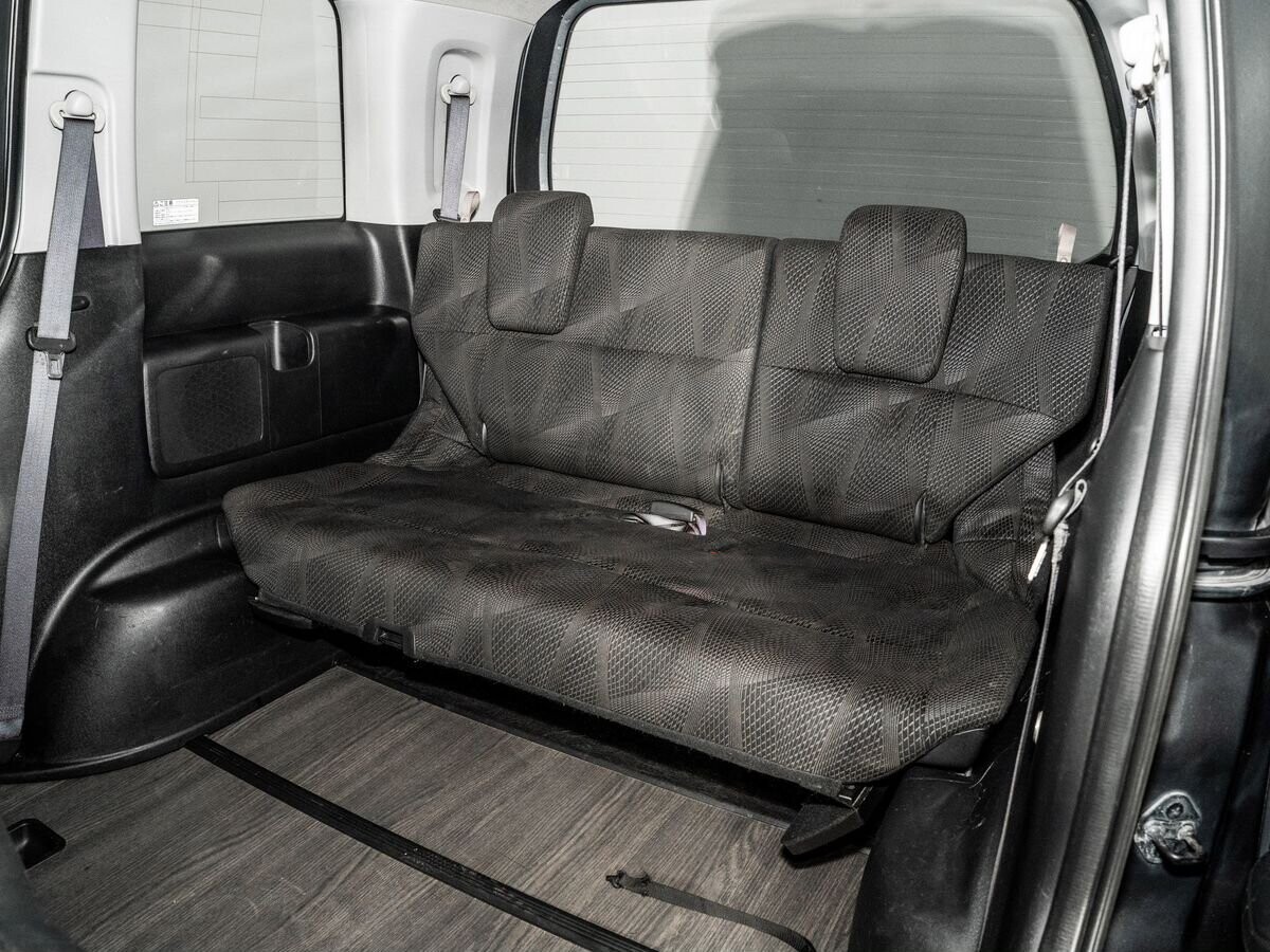 Honda Stepwgn 2010 - фото автомобиля