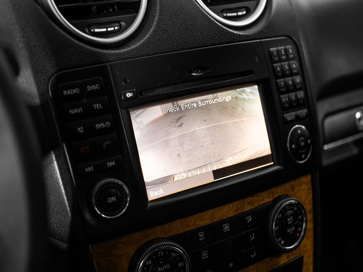 Mercedes-Benz M-Класс 2009 - фото автомобиля