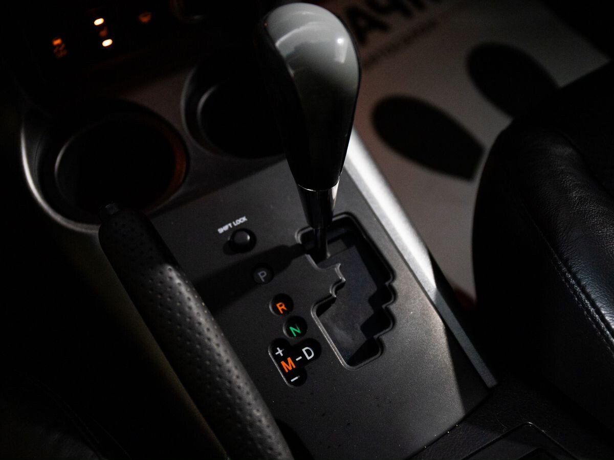 Toyota RAV4 2010 - фото автомобиля