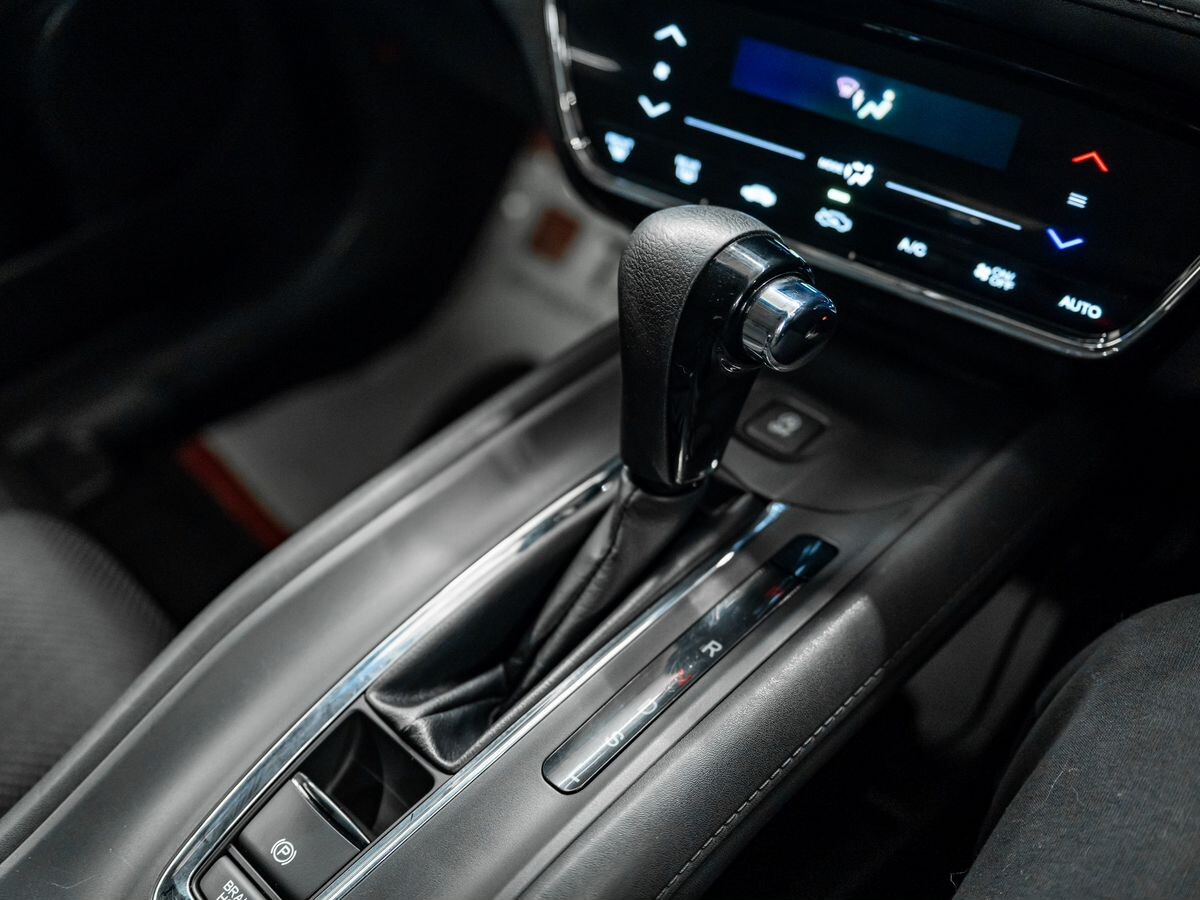 Honda Vezel 2016 - фото автомобиля