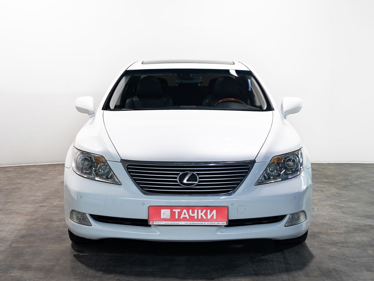 Lexus LS 2008 - фото автомобиля
