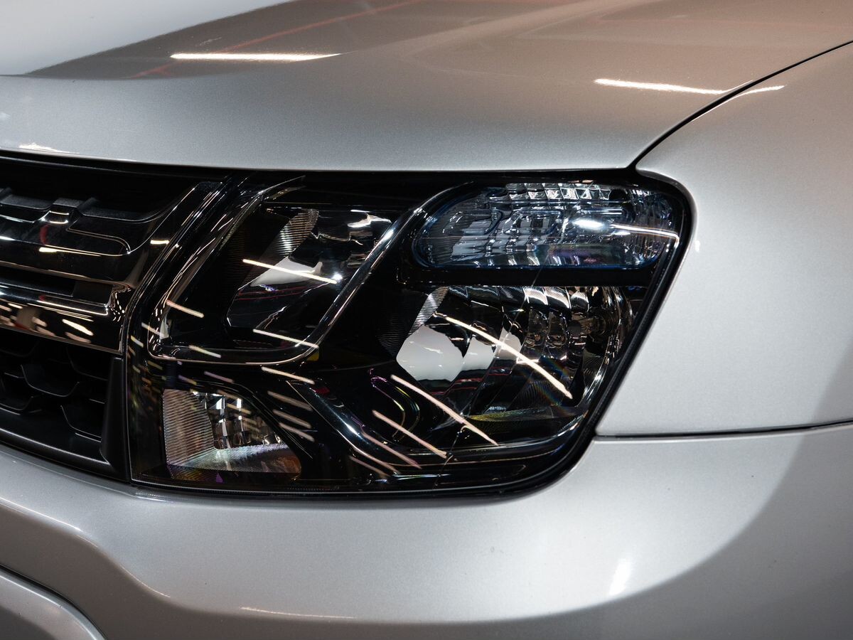 Renault Duster 2017 - фото автомобиля