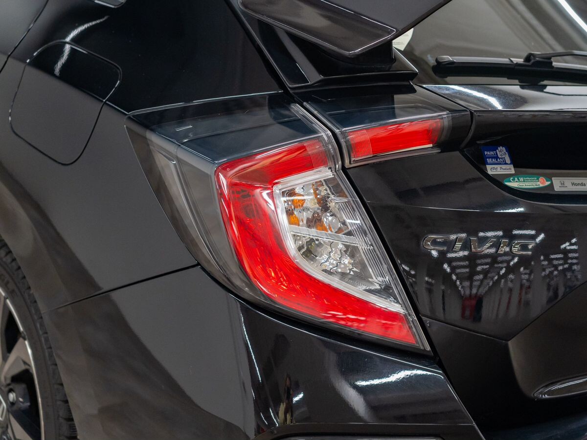 Honda Civic 2019 - фото автомобиля