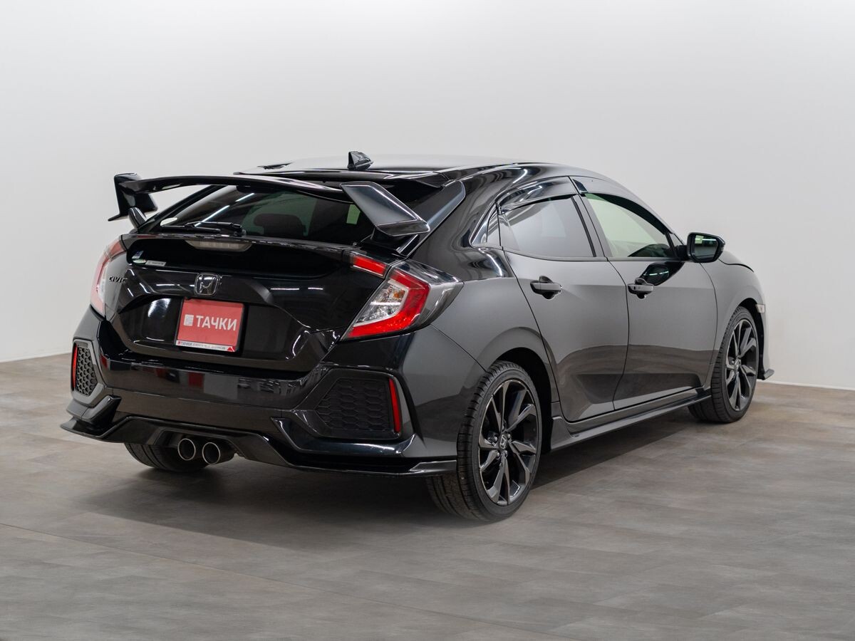 Honda Civic 2019 - фото автомобиля