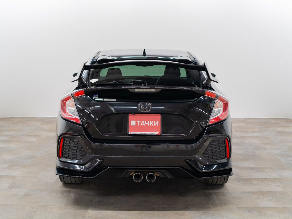 Honda Civic 2019 - фото автомобиля