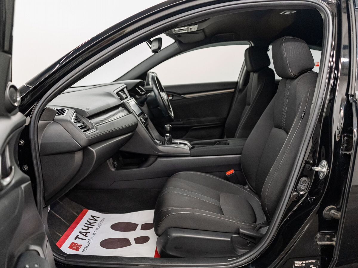 Honda Civic 2019 - фото автомобиля