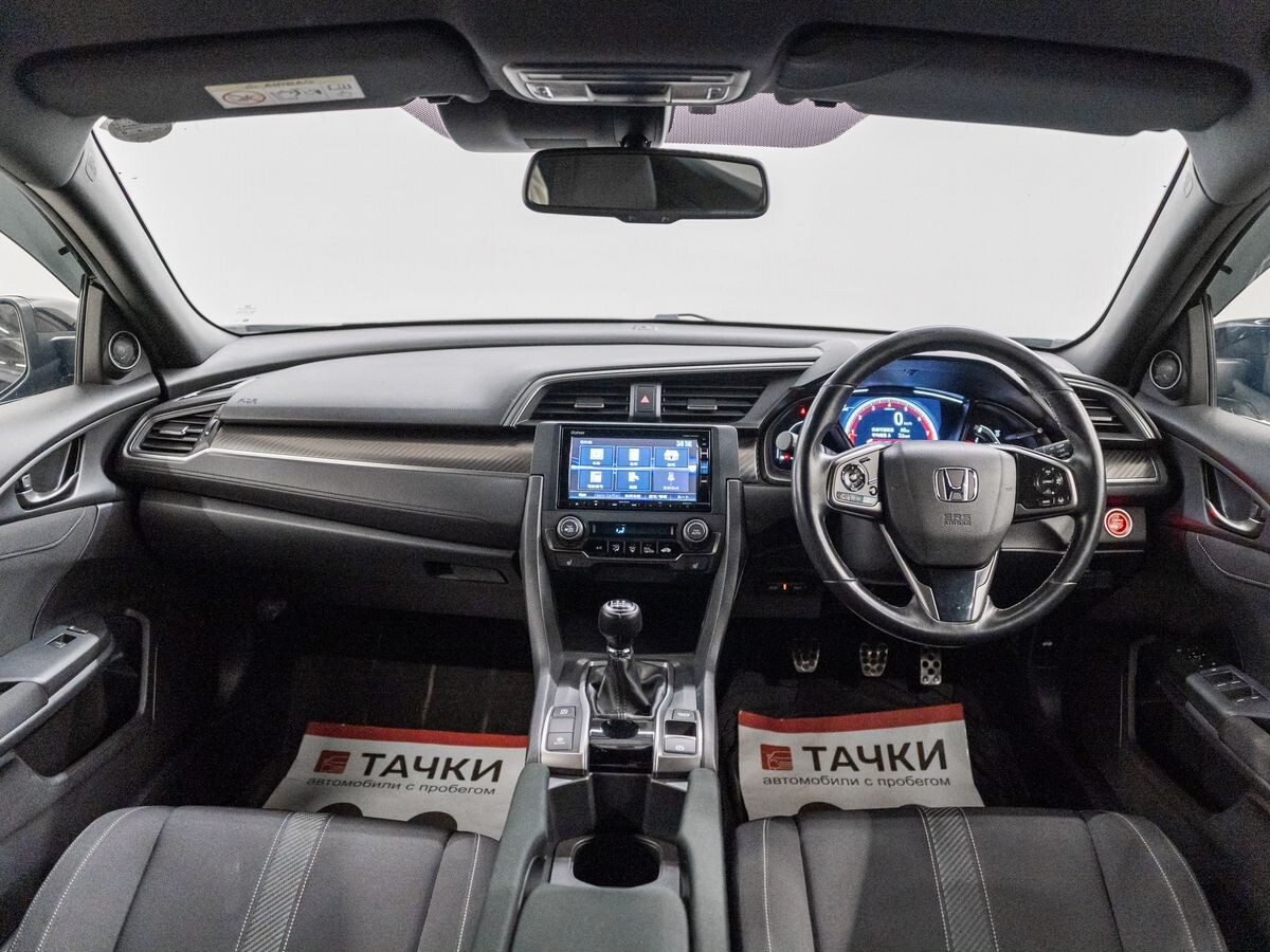 Honda Civic 2019 - фото автомобиля