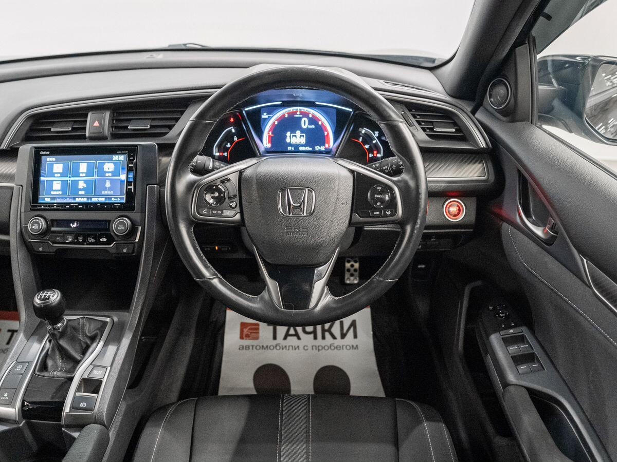 Honda Civic 2019 - фото автомобиля
