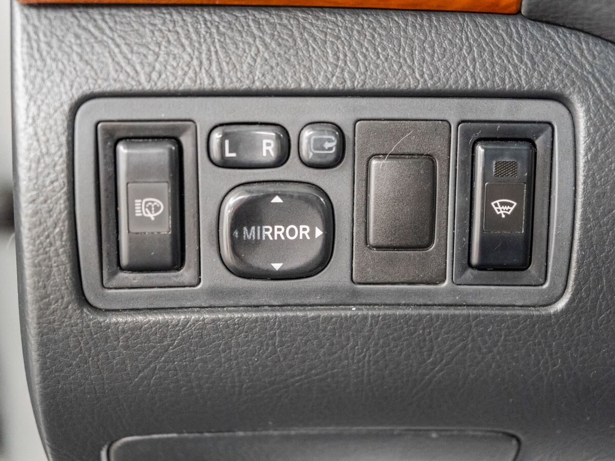 Toyota Avensis 2007 - фото автомобиля