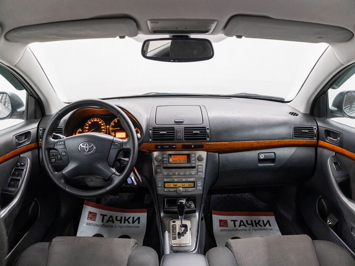 Toyota Avensis 2007 - фото автомобиля