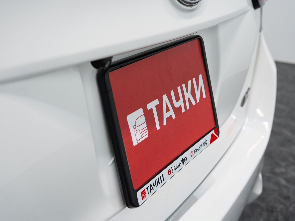 Toyota Corolla 2018 - фото автомобиля