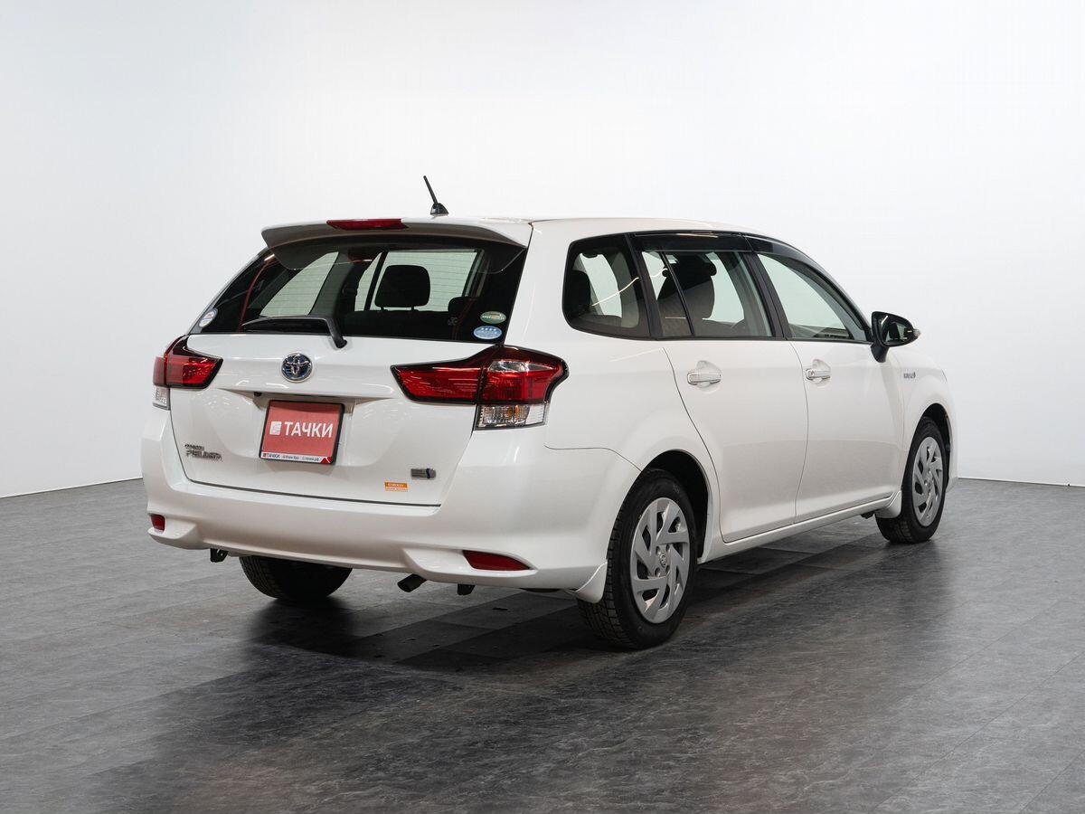 Toyota Corolla 2018 - фото автомобиля