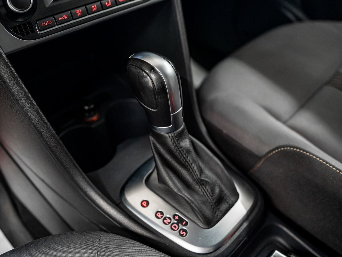 Volkswagen Polo 2016 - фото автомобиля