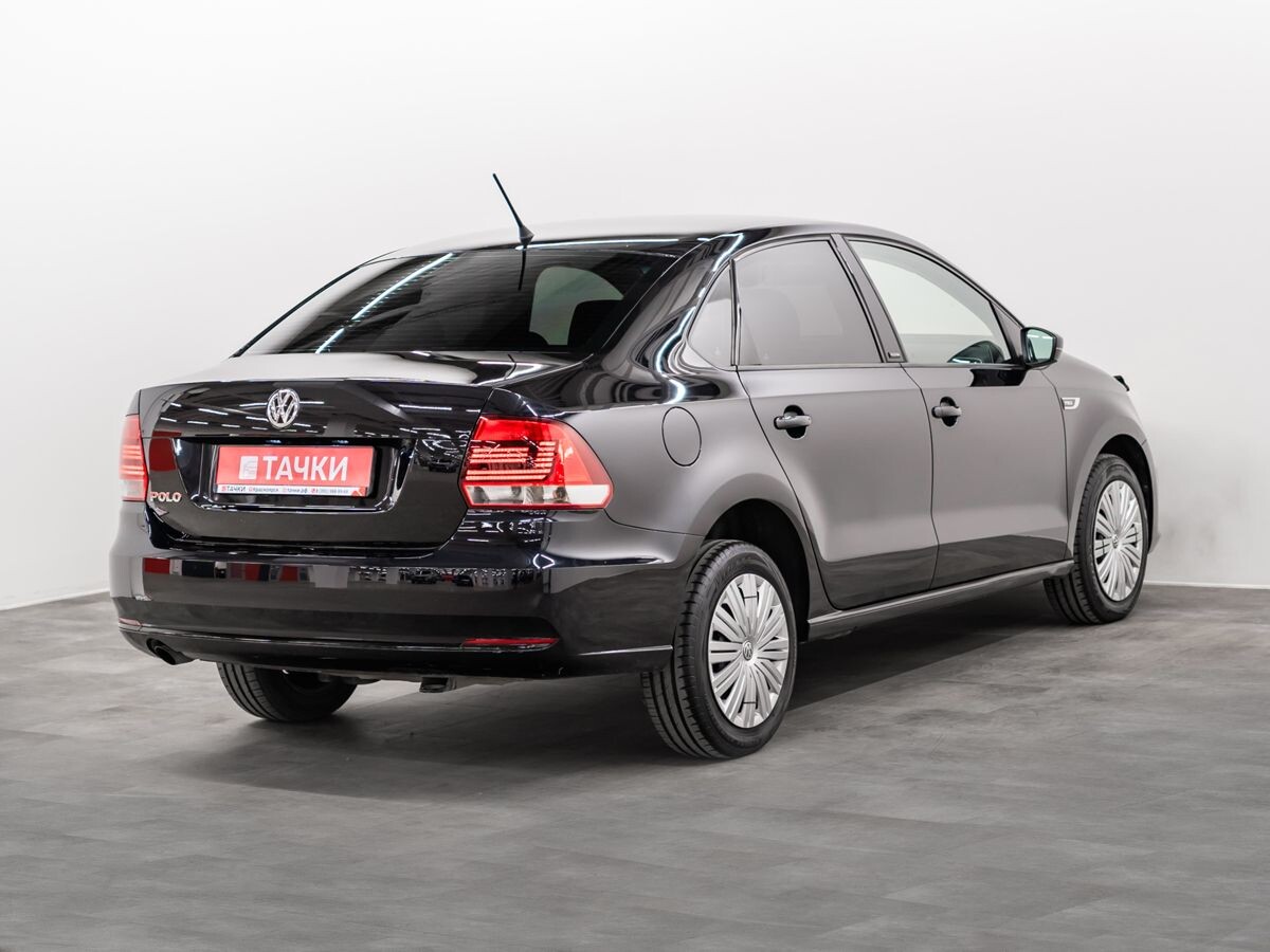 Volkswagen Polo 2016 - фото автомобиля