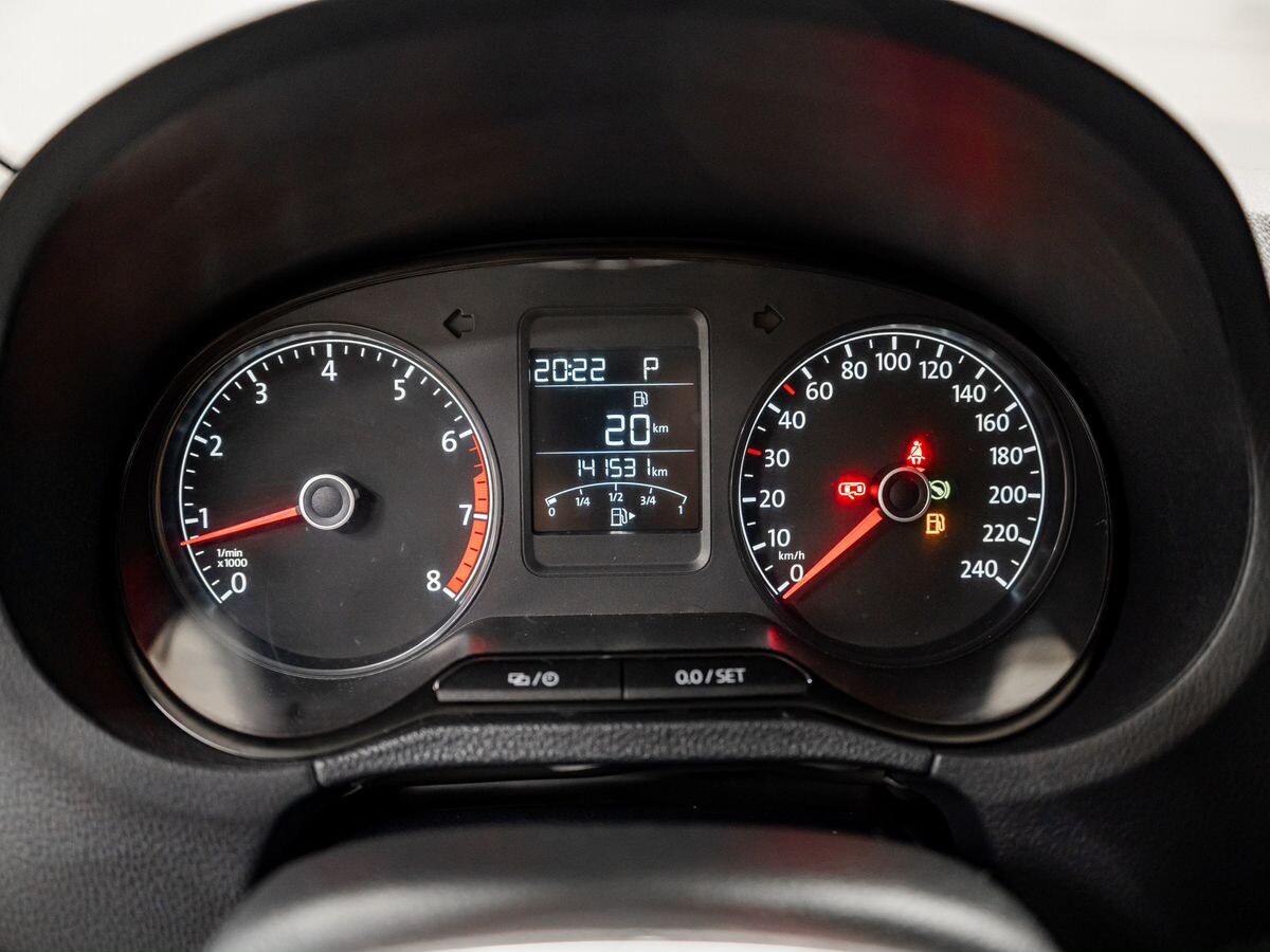 Volkswagen Polo 2016 - фото автомобиля